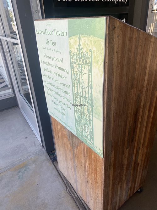 Instructions for Walking Through Patio/Alleyway  at Green Door Cafe in La Jolla