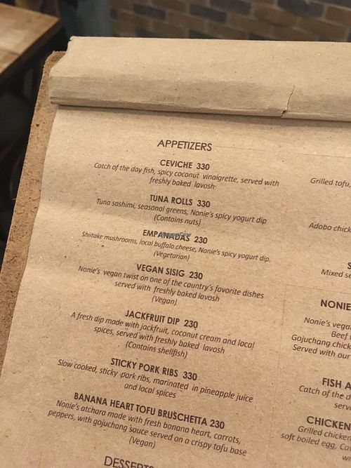 appetizers at Nonie's in Boracay