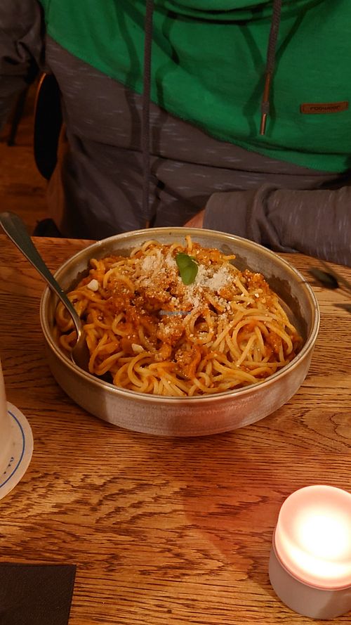 Pasta Tutto Bene, bolognese at SIGGIS v/gan dine & co. in Munich