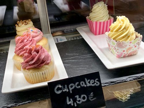 cupcakes at SIGGIS v/gan dine & co. in Munich