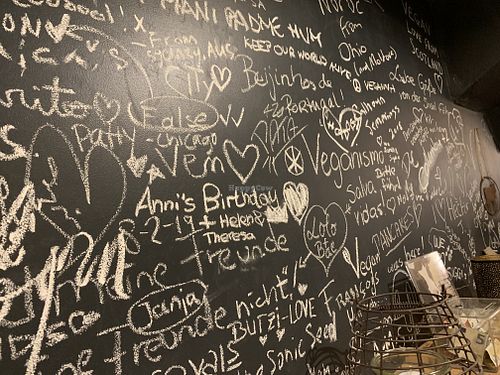 wall of vegans at SIGGIS v/gan dine & co. in Munich