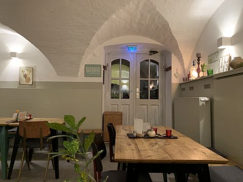 inside at SIGGIS v/gan dine & co. in Munich