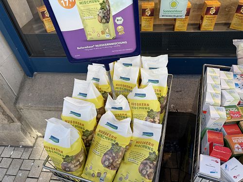 nuts  at Bio Nova - Biotop in Limburg