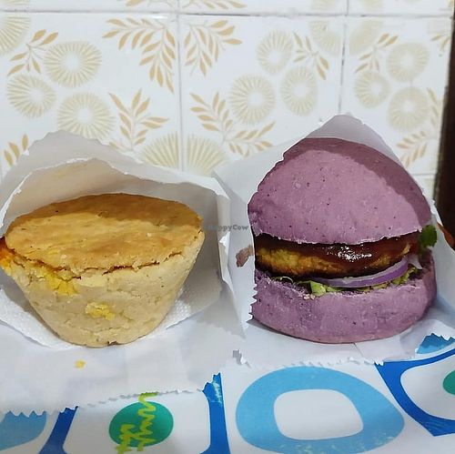 vegan burger and bun at Pastelaria da Ione in Joao Pessoa