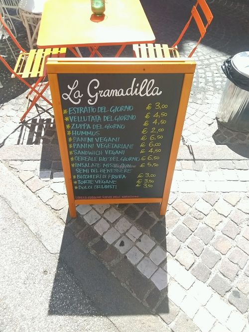 outside chalkboard at La Granadilla in Forli