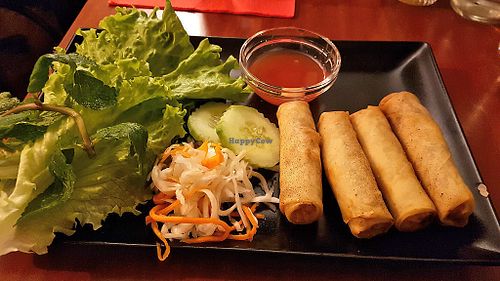 Spring rolls at La Palanche d'Aulac in Paris