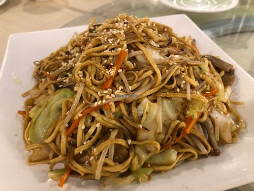 Fried e-noodles at Family Vegetarian in New Territories