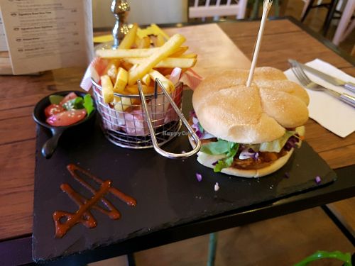 pulled 'pork' burger ❤️ at The Sound Lounge in South West London