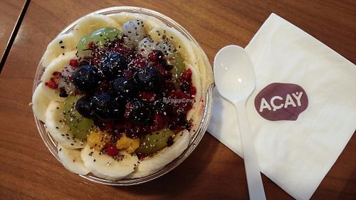 Acai bowl (regular size) at Acay - 까페 아사이 in Seoul