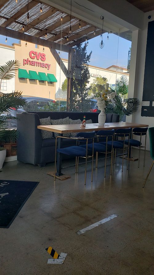 Great in door seating at Green Table Cafe in Los Angeles