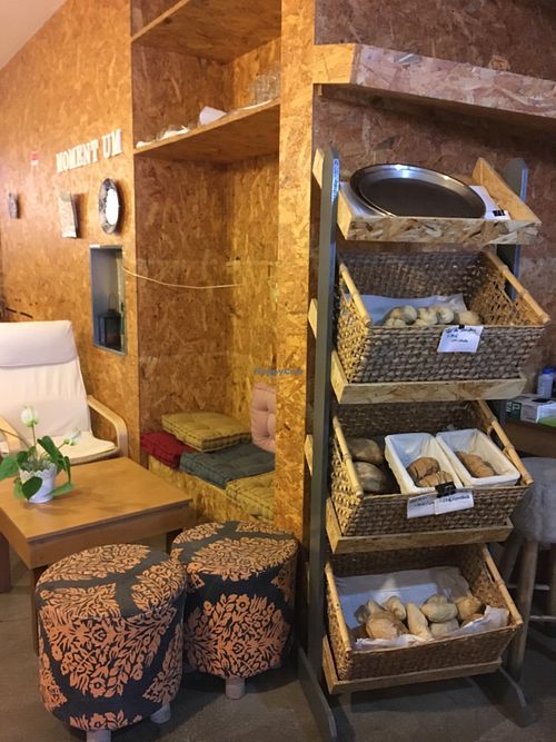 Interior at Moment'Um in Porto