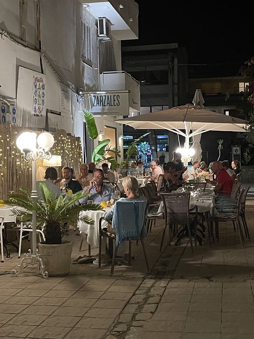 Outside (took this pic passing by) at Zarzales in Mallorca