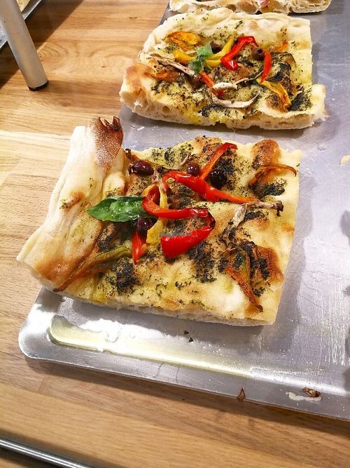 vegan pinsas at Pinsa & Co in The Hague