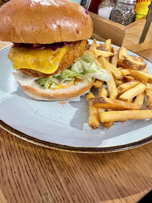   at LHR - WonderTree - T2 in West London