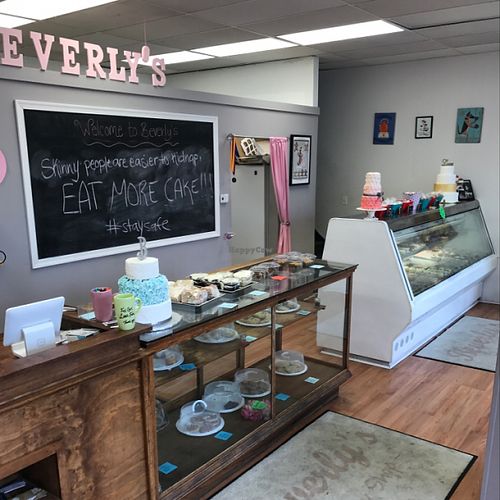 cake and cookie displays (most are not vegan, but are veggie) at Beverly's Pastry Shop in Pottstown