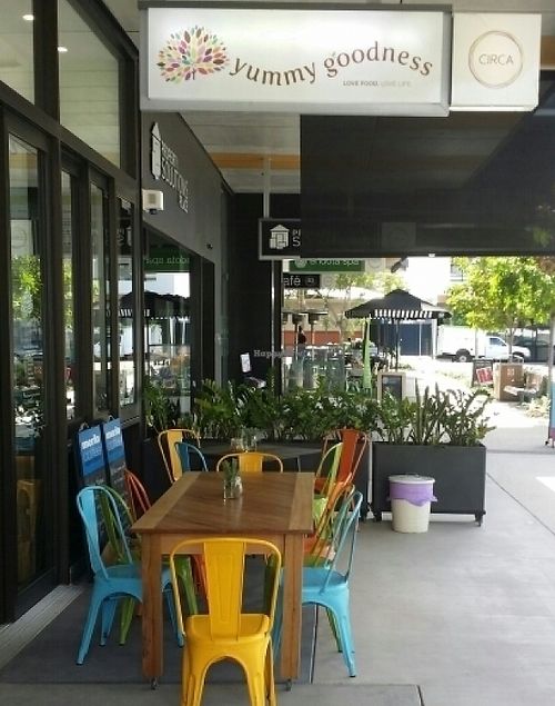 outside seating at Yummy Goodness in Nundah
