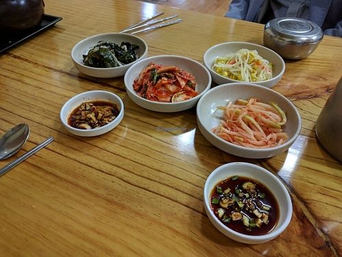 Sides. All vegan except for the napa cabbage kimchi in the middle at Baengnyeonok - 백년옥 in Seoul