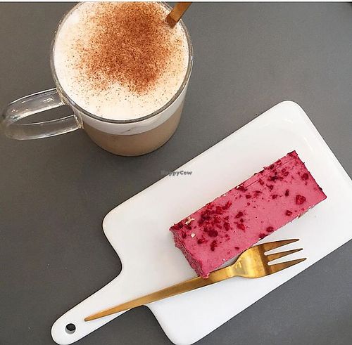 chai tea and raw rasberrycake at Oslo Raw - Adamstuen Torg in Oslo