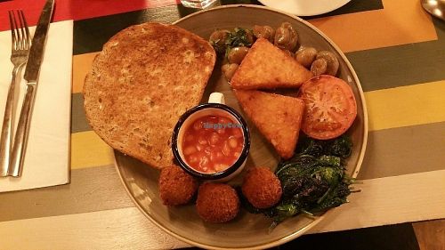 Vegan breakfast at Lounges - Nostrano Lounge in South West London