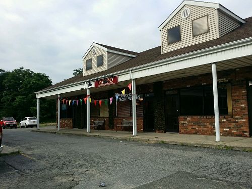 storefront  at Pazzo Wood Fired Pizza in Wading River