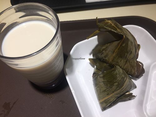 Tea set: Purple rice dumplings with soy milk at Loving Hut 愛家 - KITEC in Kowloon