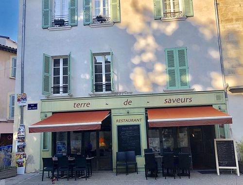 Front at Terre de Saveurs in Avignon