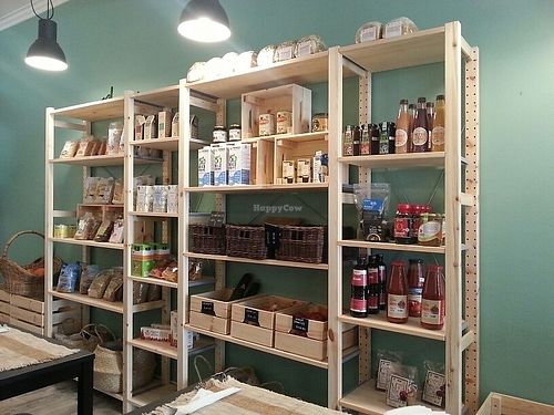 Groceries at Aloha Cafe in Lisbon