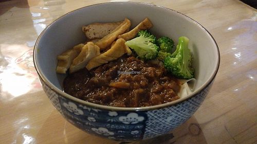 Tofu and bean noodles at Gan Nan Vegetable Dumpling in Fuzhou