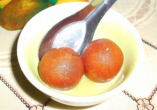 Ghulab Jamon (2) 89b good – as is typical very sweet at Mirch Masala in Pattaya