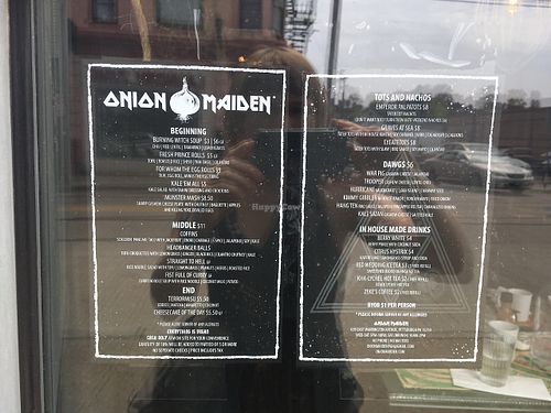 Onion Maiden, Pittsburgh PA

Photo By ecoRDN 

ecoRDN.com  at Onion Maiden in Pittsburgh