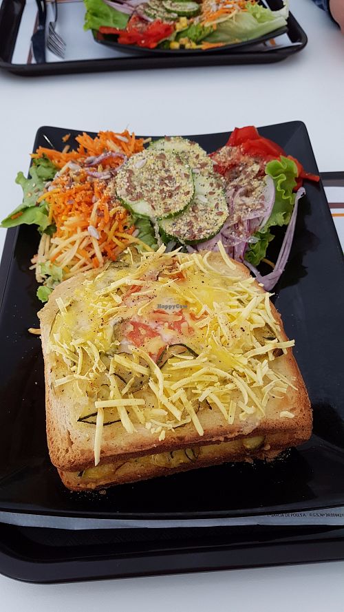 Croque-monsieur at Veggie Corner in Toulouse