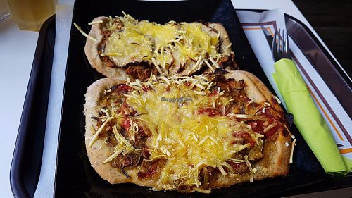 Pizzas at Veggie Corner in Toulouse