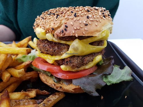 Triple vegan burger at Veggie Corner in Toulouse