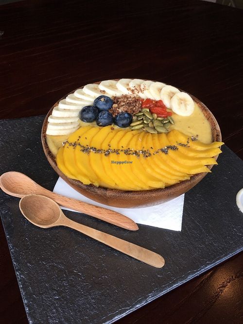 The golden bowl (banana and mango) at The Good Co. in Kuala Lumpur