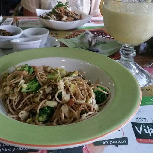 pasta, smoothie & rice bowl at 100% Natural in Playa Del Carmen