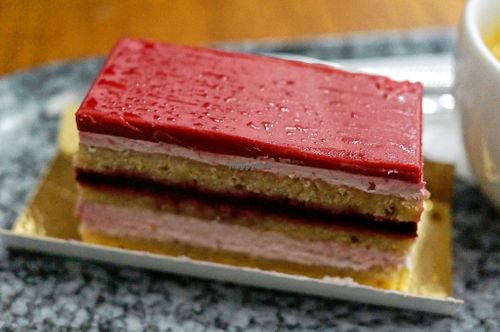 Raspberry Opéra at VG Pâtisserie in Paris