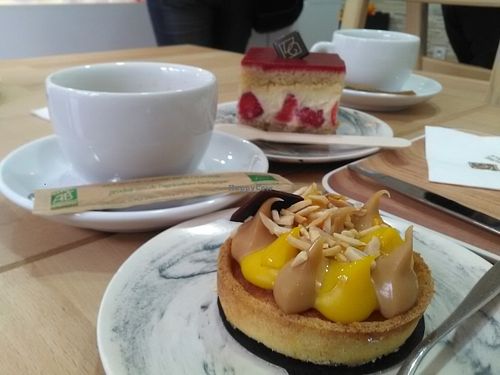 Inspiration mangue at VG Pâtisserie in Paris