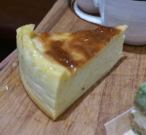 Flan at VG Pâtisserie in Paris