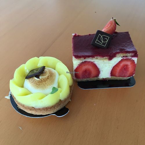 lemon tart and fraisier  at VG Pâtisserie in Paris