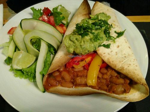 Bean taco at Musgo in Aveiro