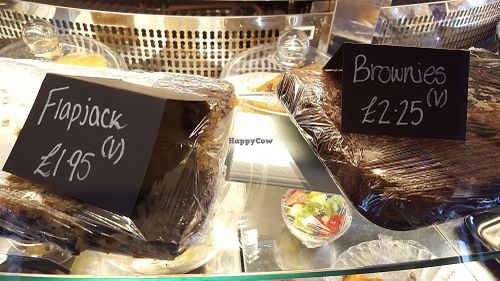 vegan flapjacks and brownies at Caffi Glandwr Cafe in Beddgelert