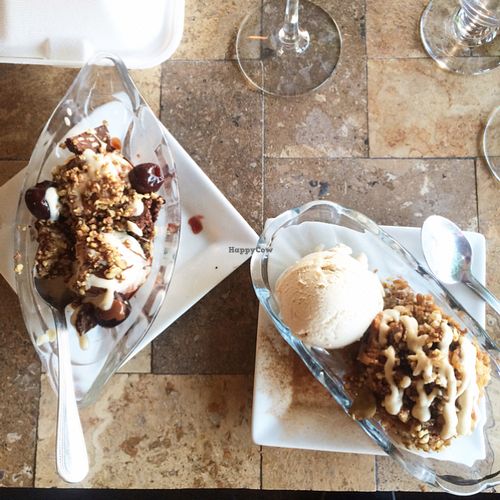 Brownie Sundae & Apple Pecan Crumble at The Present Moment Cafe and Market in St Augustine
