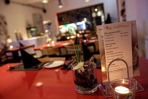 Gut essen und dabei Gutes tun. Das geht im Cookie's Veggies. Der Erlös des Restaurant fließt zu 100% in die gemeinnützige Iris-Koczwara-Stiftung und dient damit dem großartigen Projekt "Generationenhof". at Cookie's Veggies in Dorsten