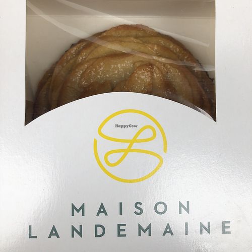 The one vegan option at Maison Landemaine - Clichy in Paris