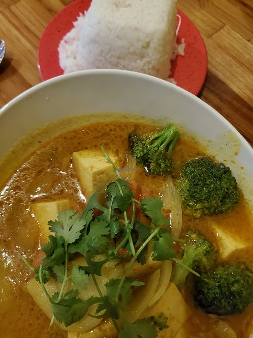 Yellow curry with soft tofu at Woody's Thai Kitchen in Seward