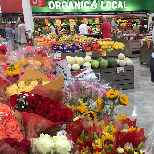 plenty of produce at Earth Fare in Ocala