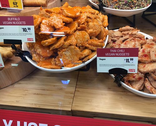 Vegan buffalo wings and Vegan Thai nuggets in deli section at Earth Fare in Ocala