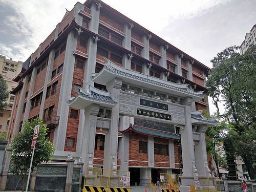 Dining hall is at the basement 1 of this temple at Singapore Buddhist Lodge Temple 新加坡佛教居士林 in Central Singapore