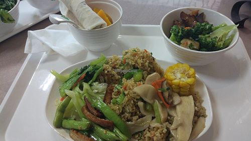 Round 1 of food at PuTiShu Banyan Tree in Zhangzhou