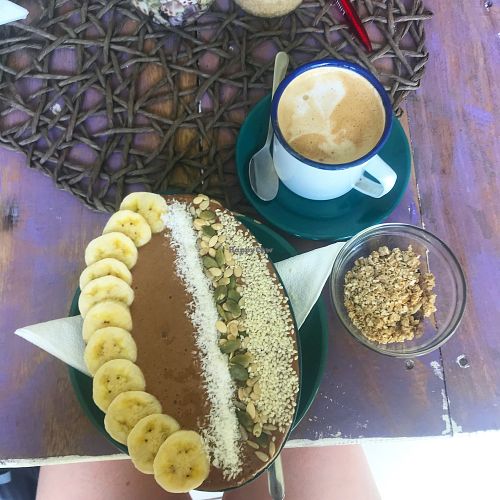 Chocolate smoothie bowl with coconut milk and a coconut milk latte at Aloha Coffee Gallery in Mirissa